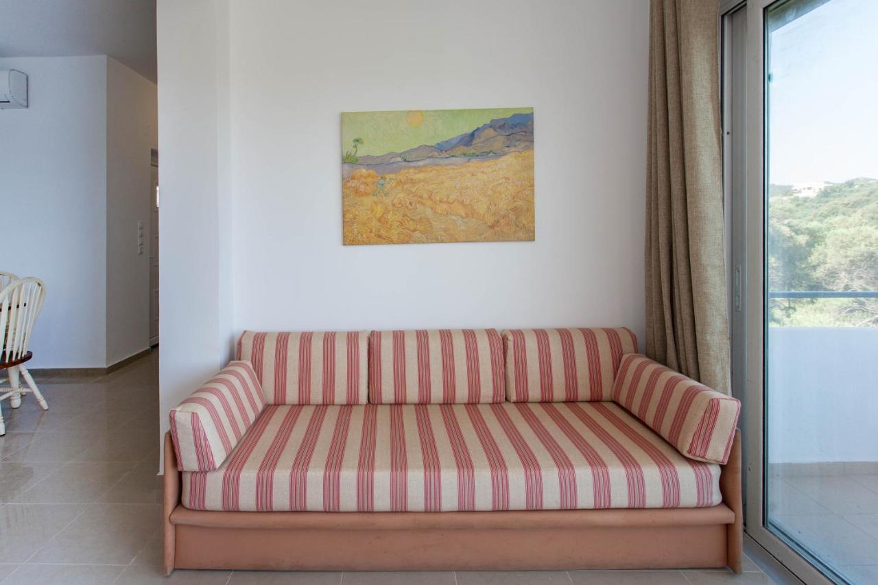 Hillside Seaview Apartment Stalos Luaran gambar