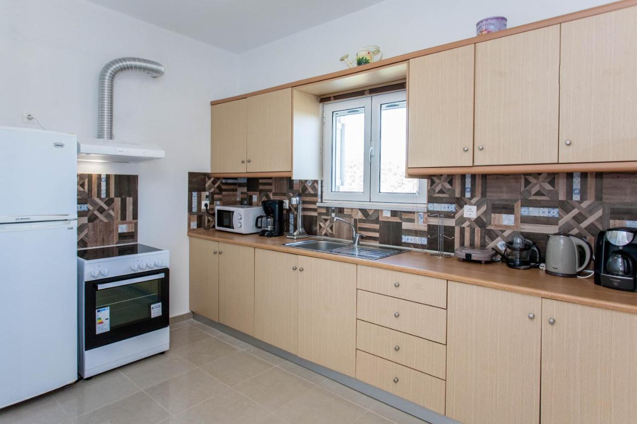 Hillside Seaview Apartment Stalos Luaran gambar