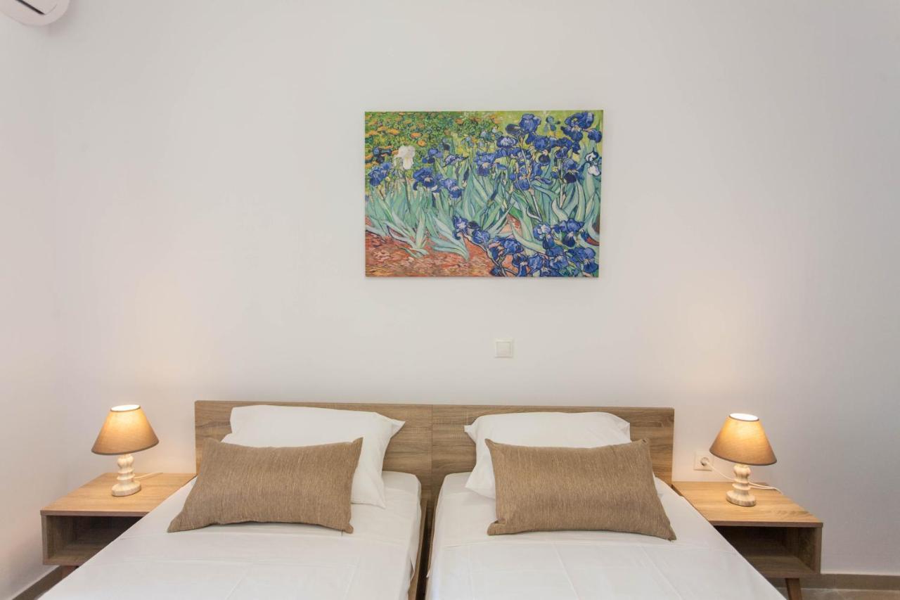 Hillside Seaview Apartment Stalos Luaran gambar