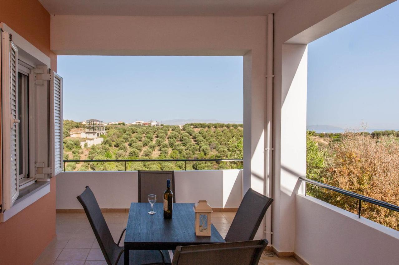 Hillside Seaview Apartment Stalos Luaran gambar
